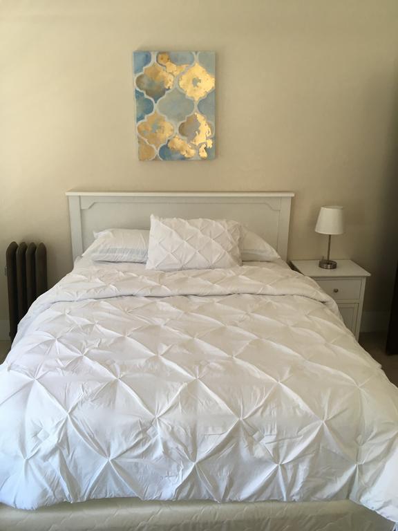 Reedley Hotel Burgess מראה חיצוני תמונה