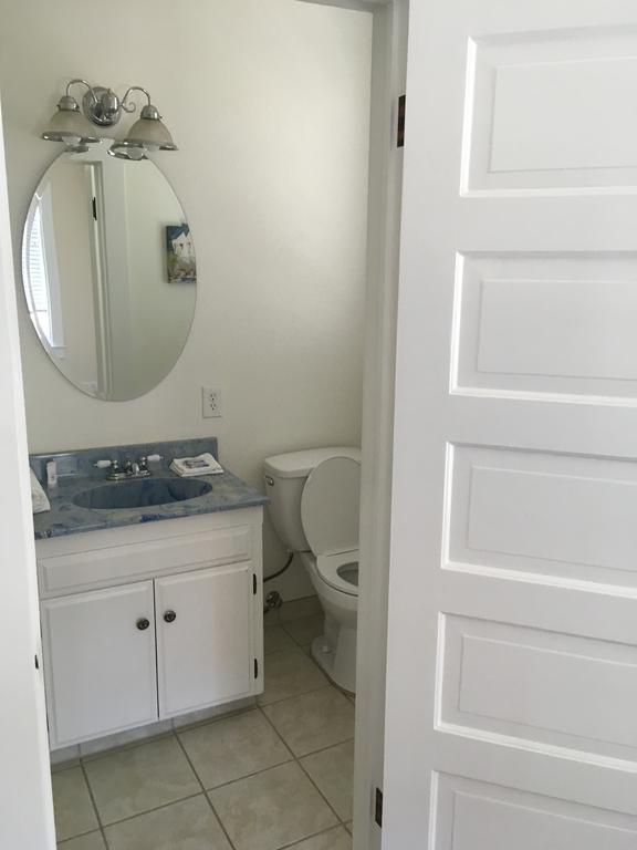 Reedley Hotel Burgess מראה חיצוני תמונה