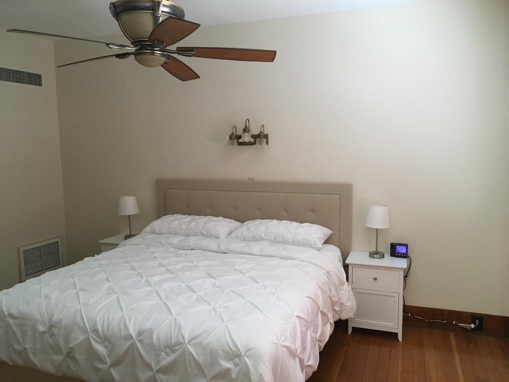 Reedley Hotel Burgess מראה חיצוני תמונה